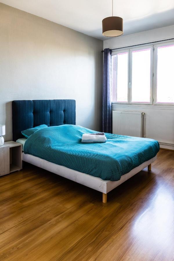 Le Voltaire -2 Chambres- 70M2- Hypercentre-Parking-Wifi Fibre- Nouvelle Literie Tarbes Luaran gambar