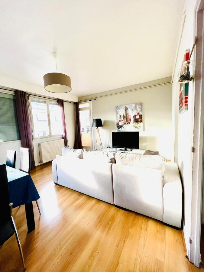 Le Voltaire -2 Chambres- 70M2- Hypercentre-Parking-Wifi Fibre- Nouvelle Literie Tarbes Luaran gambar